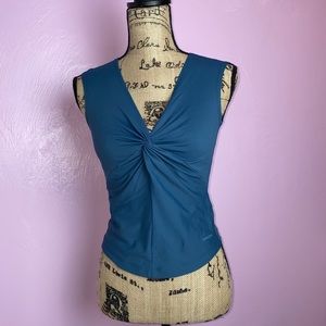 SOLD** Patagonia V-neck top with front twist